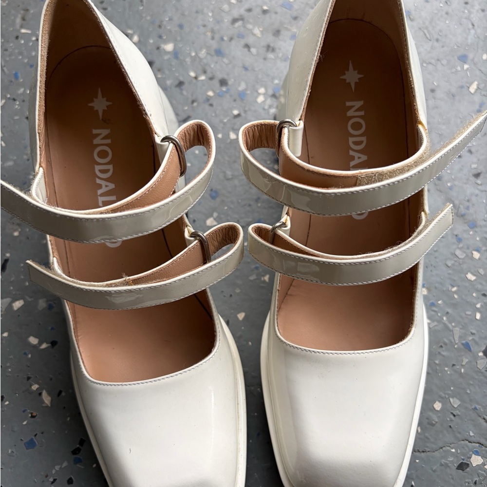 Nodaleto white Mary Jane Double-Strap Pumps